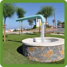 Mysteriöser Brunnen im Kreisverkehr