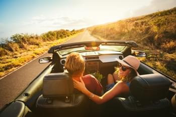 Cabrio-Fahren im Herbst