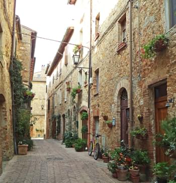 Straße in Pienza Italien