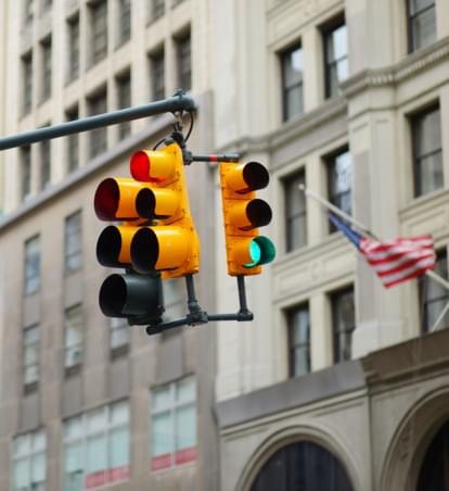 Mietwagen USA: Besondere Verkehrsregeln im Überblick