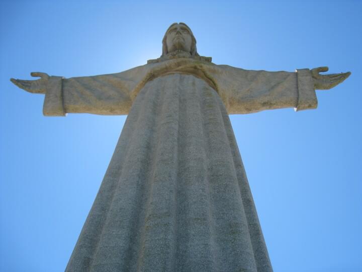 Cristo-Rei Statue in Almada