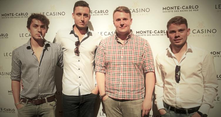 Hoch gepokert - Ein Road-Trip durch Italien